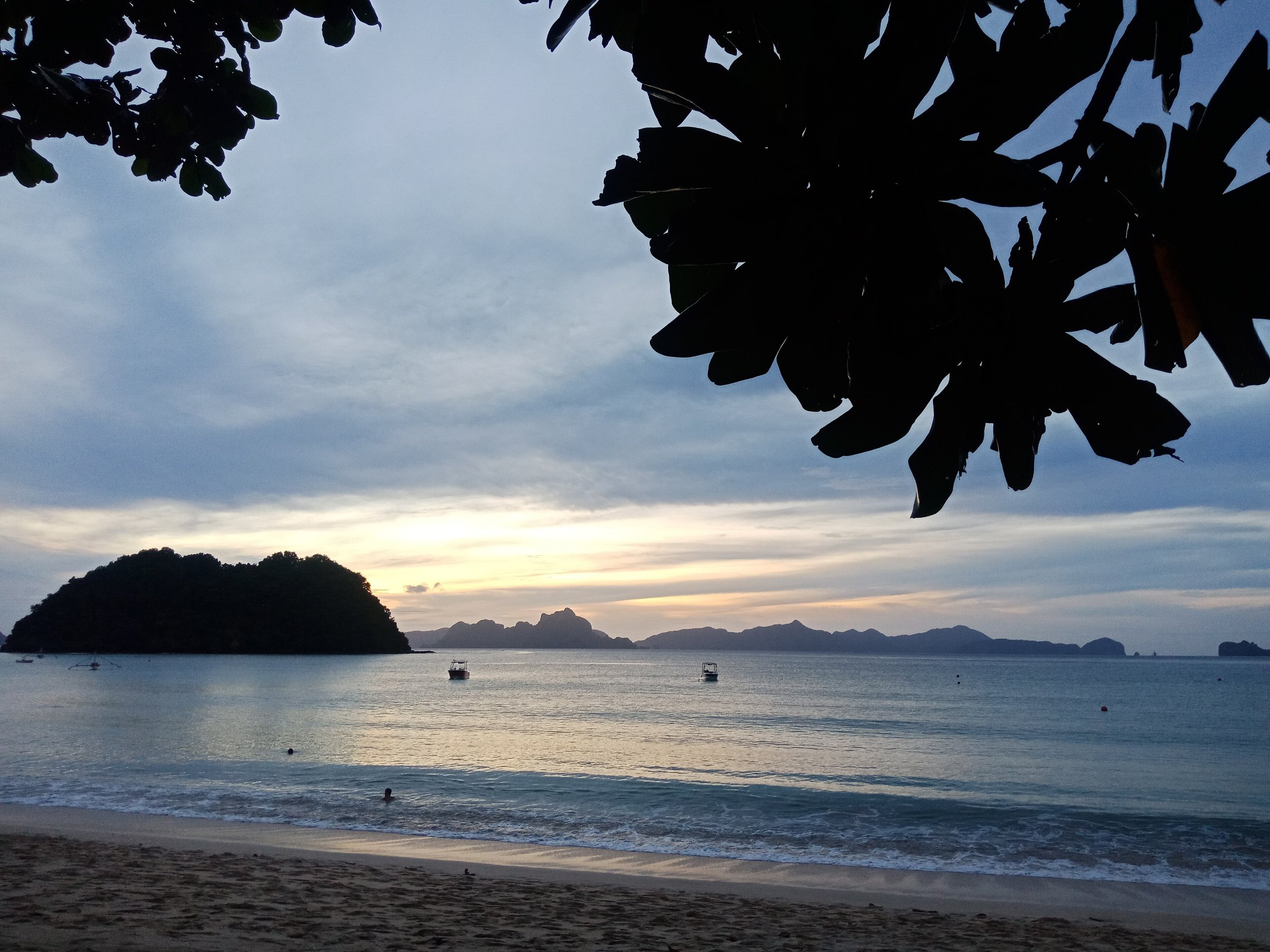 Sunset over the islands and lagoons of El Nido, Palawan